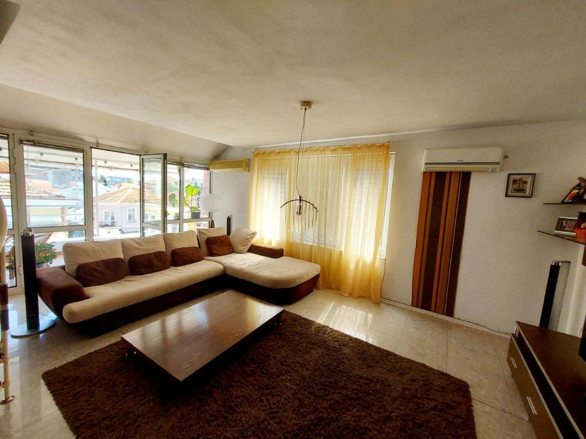 Comfort Flat Burgas Luaran gambar