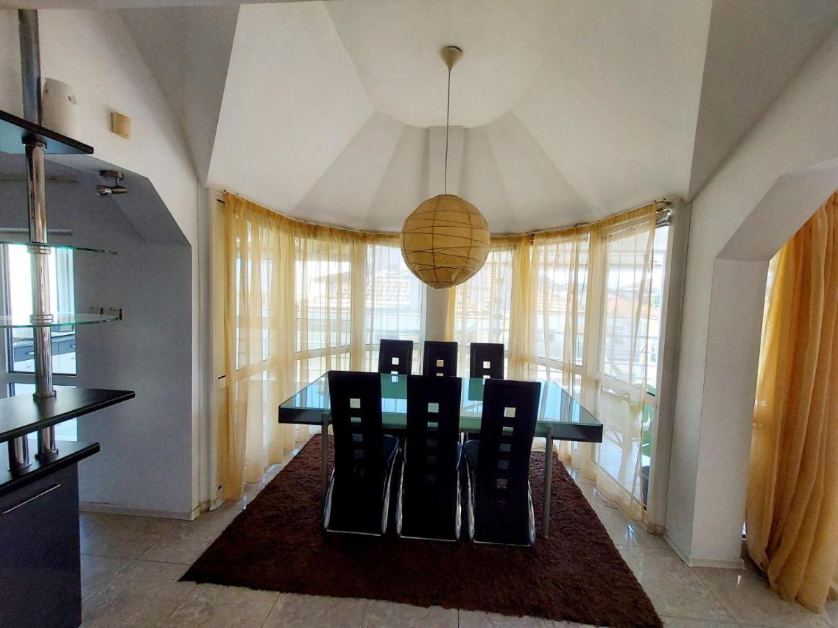 Comfort Flat Burgas Luaran gambar